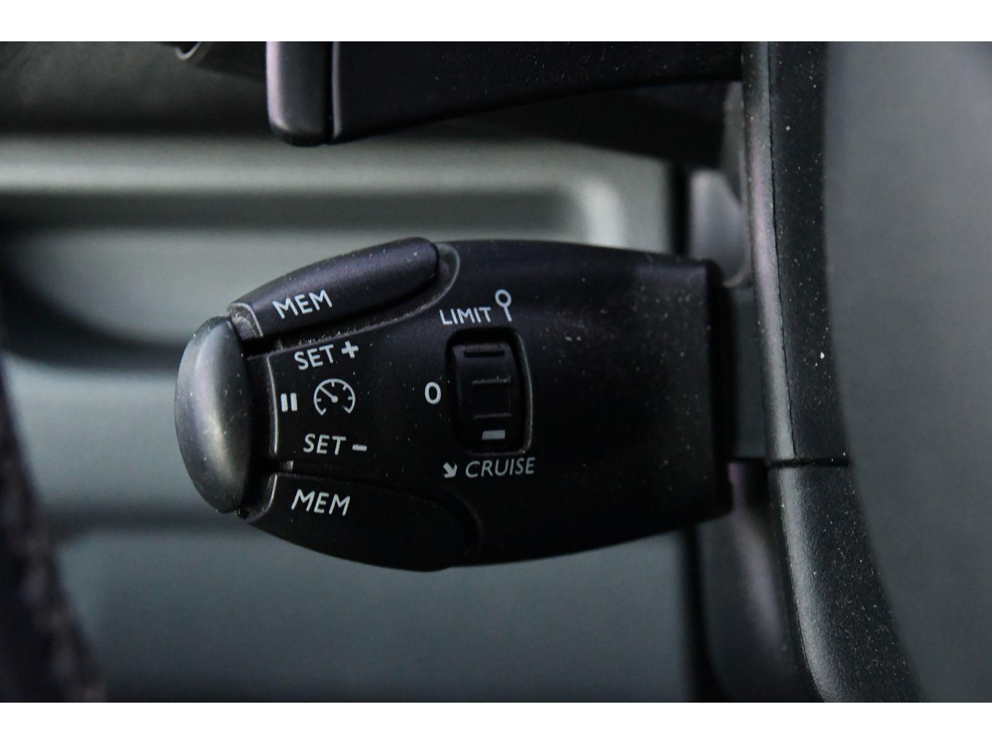 Opel Vivaro 2.0 CDTI L3H1 PB Edition 360 Camera, Cruise, Carplay, 122pk, Automaat, Multimedia, Trekhaak, NAVI, Leder, Uniek!