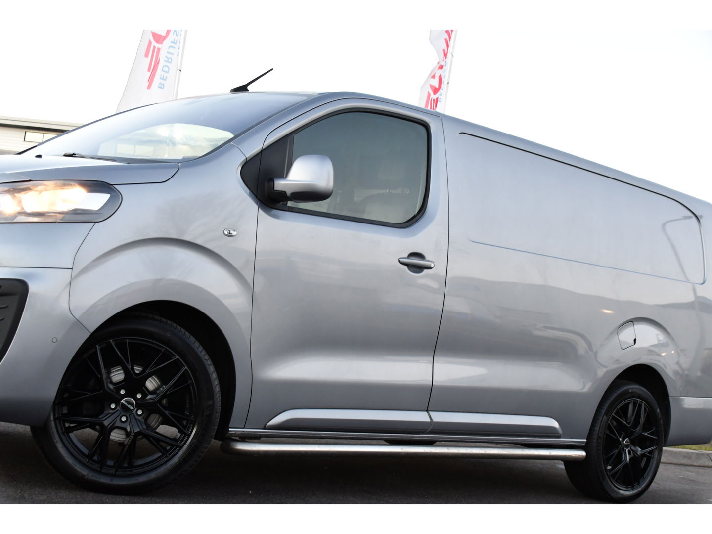 Opel Vivaro 2.0 CDTI L3H1 PB Edition 360 Camera, Cruise, Carplay, 122pk, Automaat, Multimedia, Trekhaak, NAVI, Leder, Uniek!