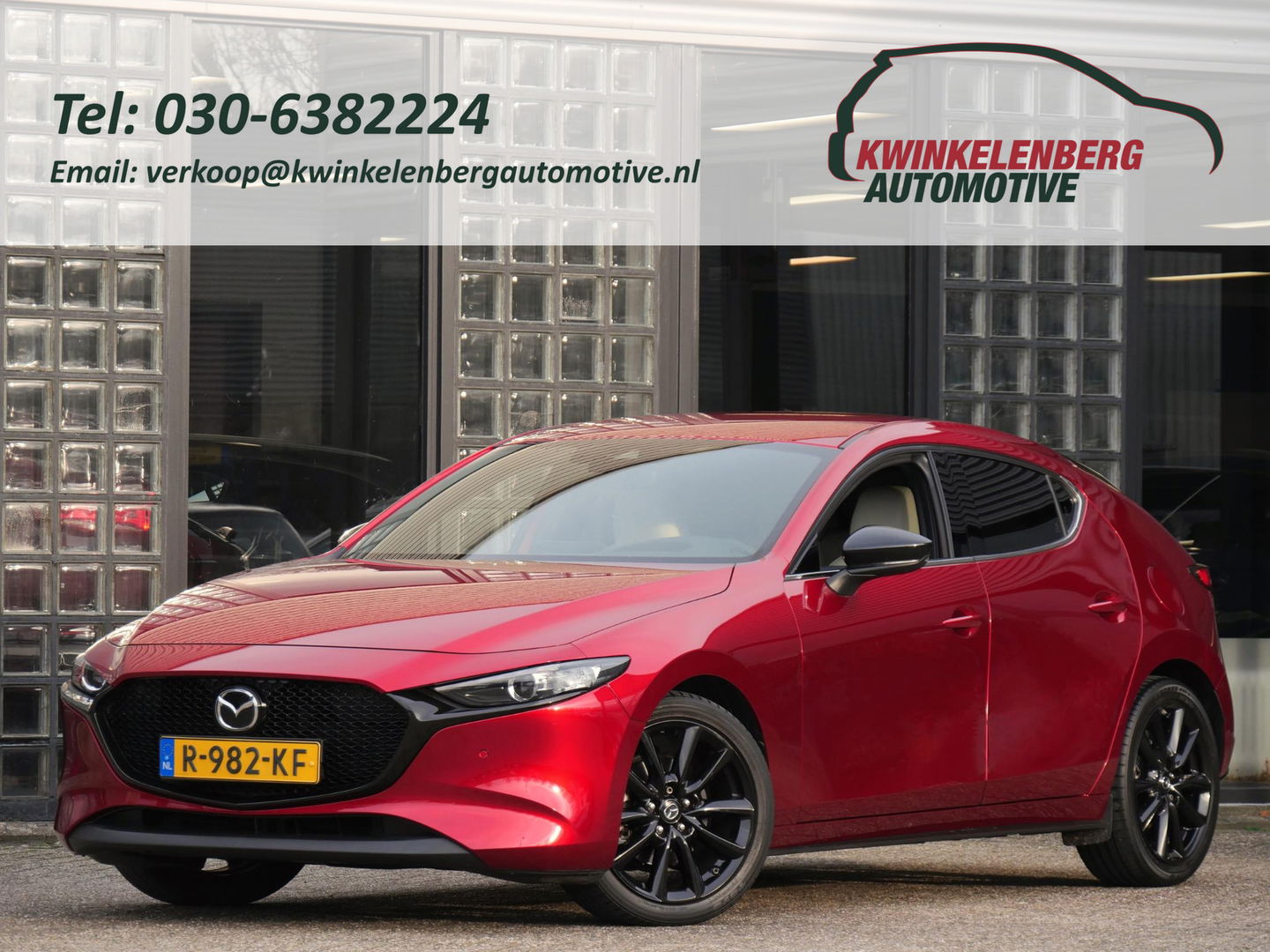 Mazda 3 2.0 150PK SPORTIVE/ LEER/ BOSE/ 18INCH/ NL-AUTO
