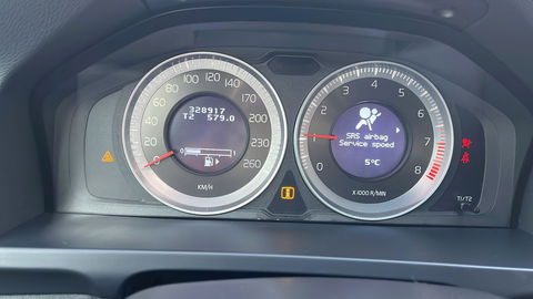 Volvo V60 1.6 T3 Momentum NIEUWE APK | Cruise | Navigatie | Parkeersens | Clima | NAP