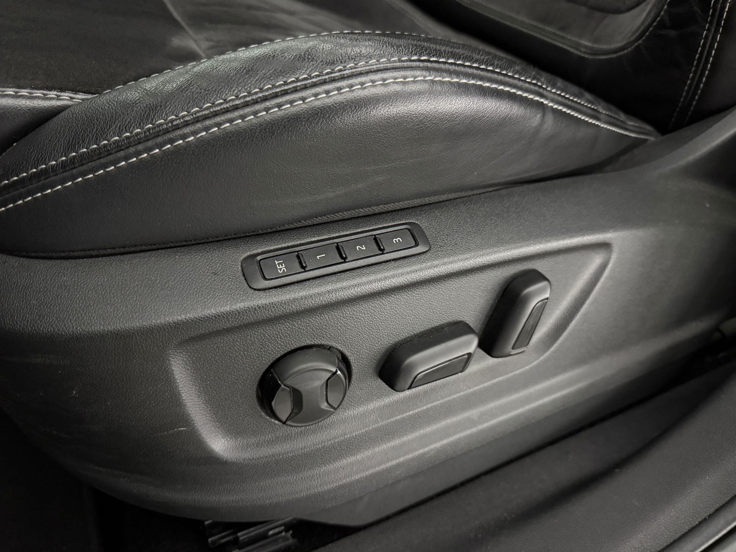 Škoda Kodiaq 1.5 TSI Sportline Business | Pano | Virtual | Sfeer | Memory | Camera | Carplay | Trekh. | Adap. Cruise | NAP