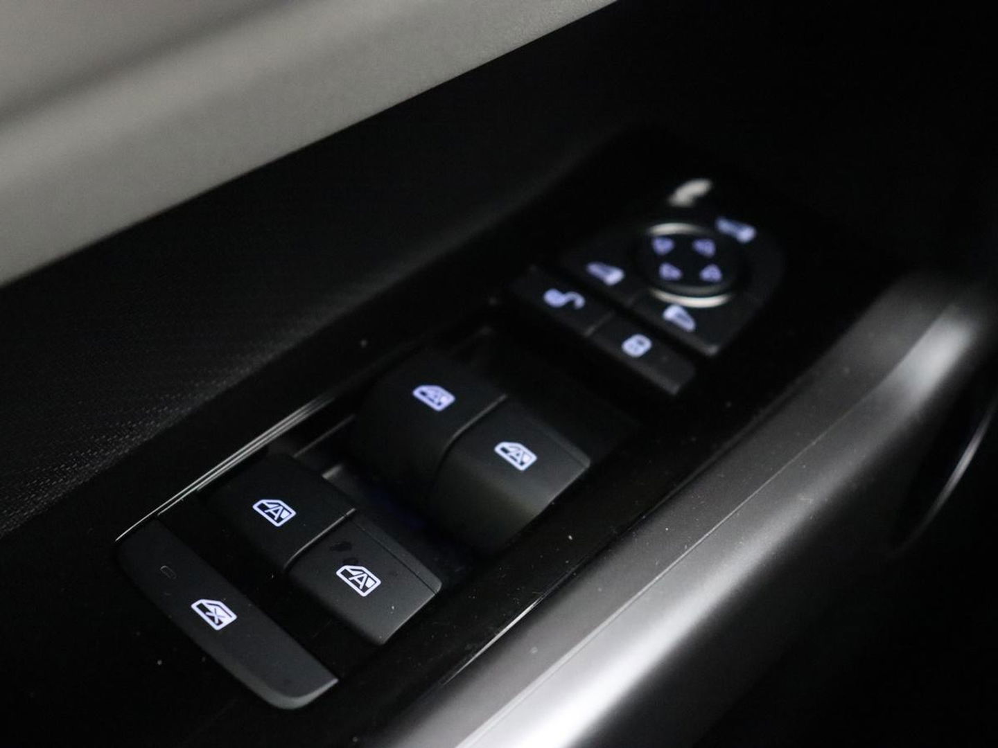 BYD ATTO 3 Comfort 60 kWh | Panoramadak | Warmtepomp | Leder | Stoelverwarming | 360 Camera | Carplay | Adaptive cruise