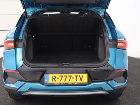 BYD ATTO 3 Comfort 60 kWh | Panoramadak | Warmtepomp | Leder | Stoelverwarming | 360 Camera | Carplay | Adaptive cruise