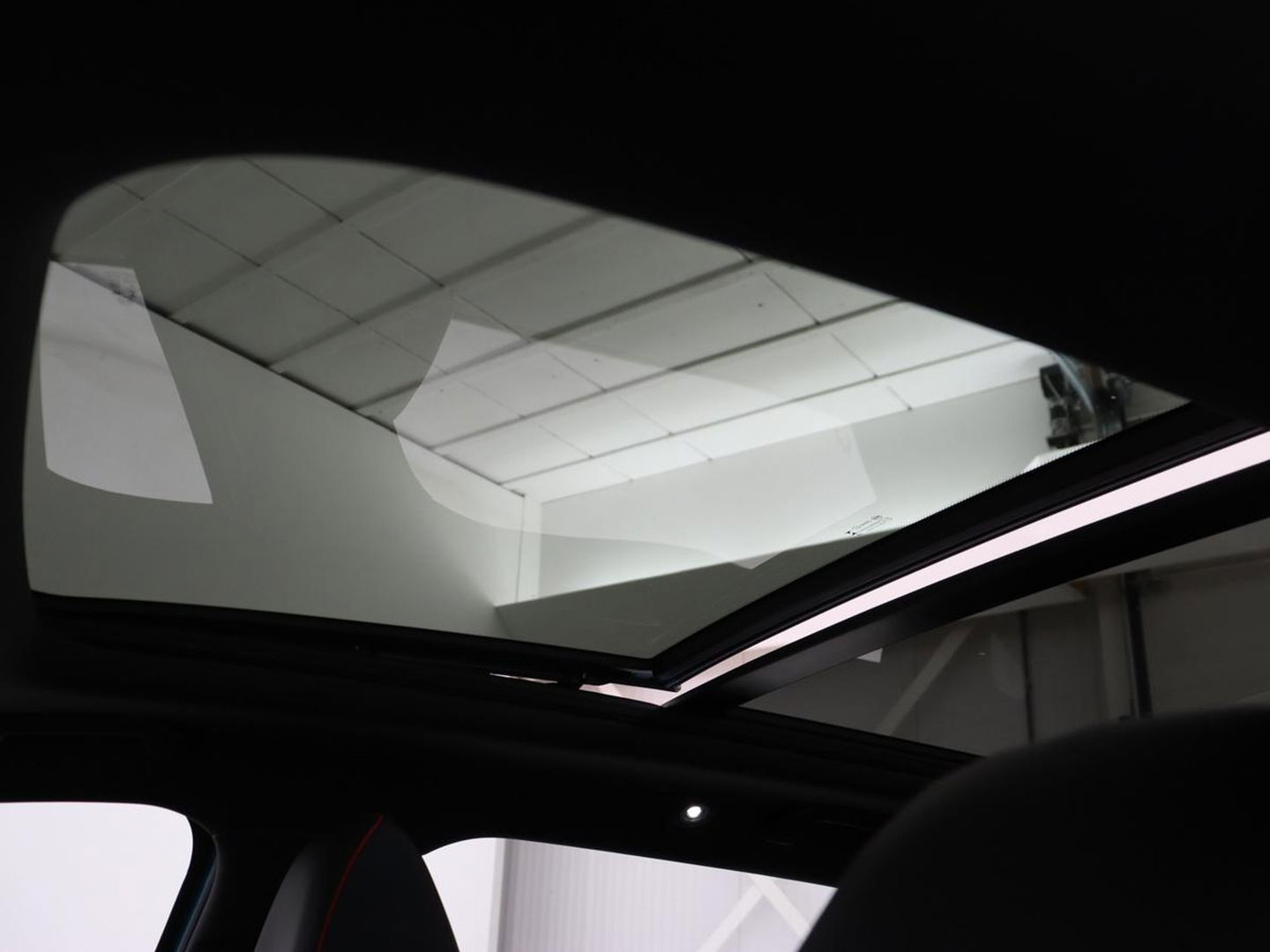 BYD ATTO 3 Comfort 60 kWh | Panoramadak | Warmtepomp | Leder | Stoelverwarming | 360 Camera | Carplay | Adaptive cruise