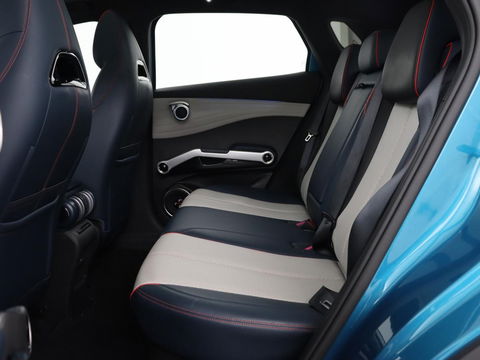 BYD ATTO 3 Comfort 60 kWh | Panoramadak | Warmtepomp | Leder | Stoelverwarming | 360 Camera | Carplay | Adaptive cruise