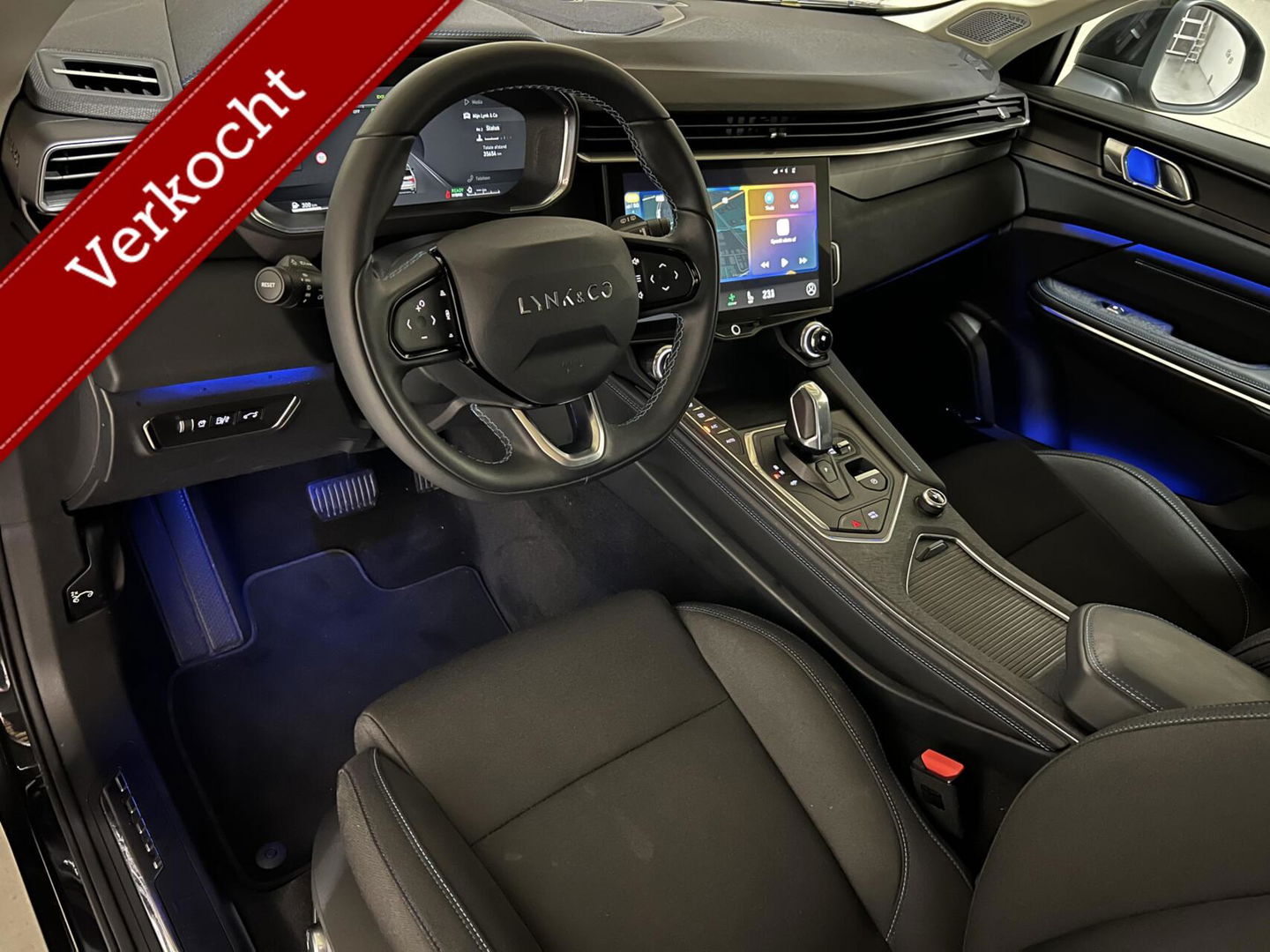 Lynk & Co 01 1.5 Plug-in Black Edition Sfeerver. 360° NAP