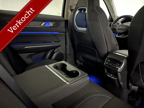 Lynk & Co 01 1.5 Plug-in Black Edition Sfeerver. 360° NAP