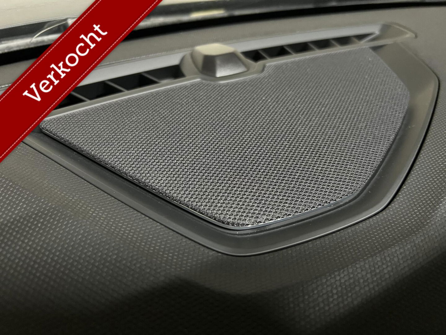 Lynk & Co 01 1.5 Plug-in Black Edition Sfeerver. 360° NAP