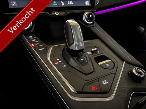 Lynk & Co 01 1.5 Plug-in Black Edition Sfeerver. 360° NAP