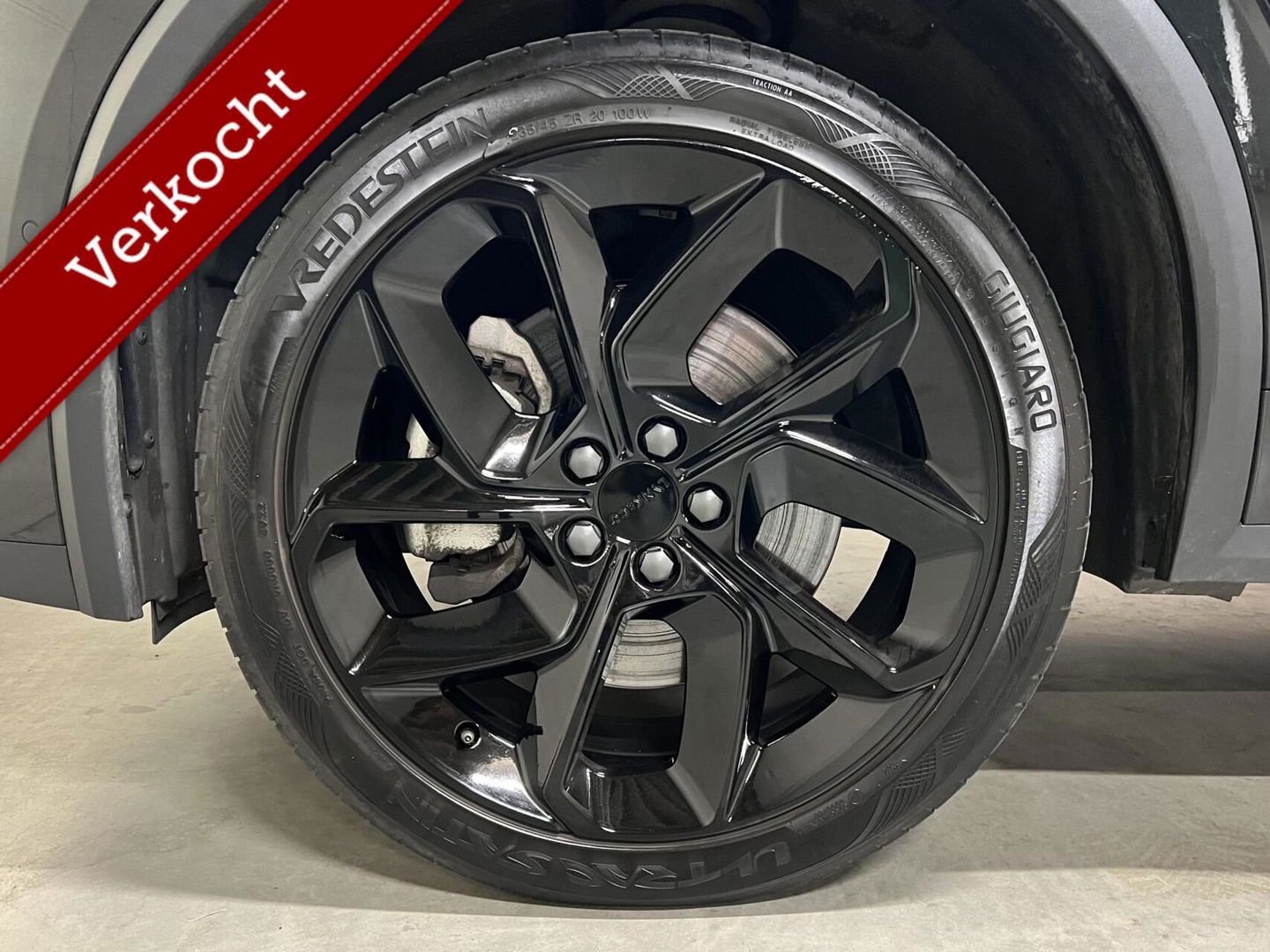 Lynk & Co 01 1.5 Plug-in Black Edition Sfeerver. 360° NAP