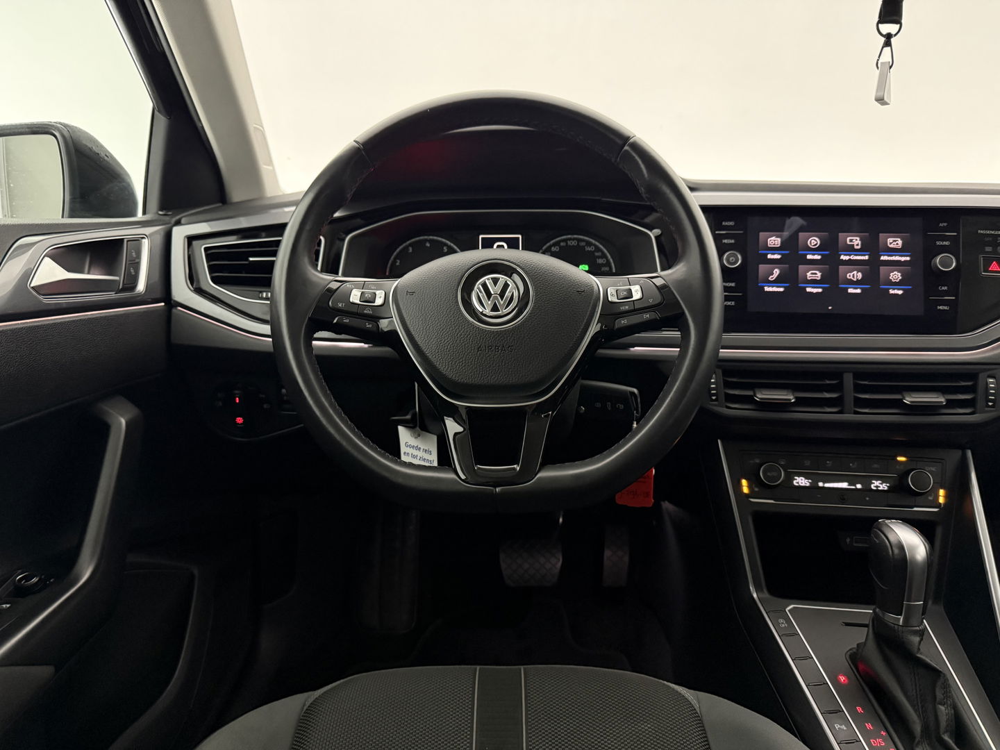 Volkswagen Polo 1.0 TSI Highline | Carplay | Stoelverw. | Parkeersens. | Clima | LED
