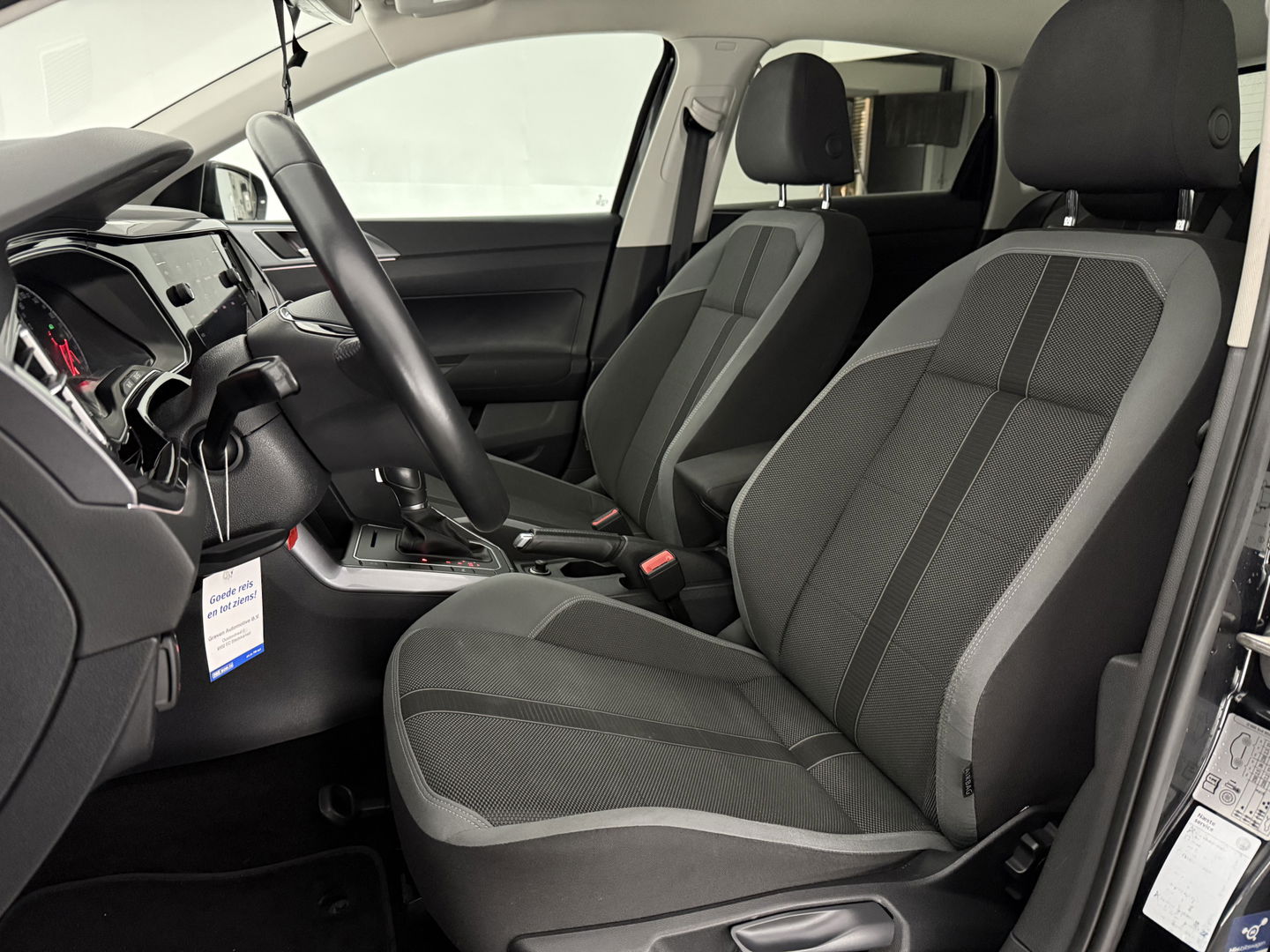 Volkswagen Polo 1.0 TSI Highline | Carplay | Stoelverw. | Parkeersens. | Clima | LED