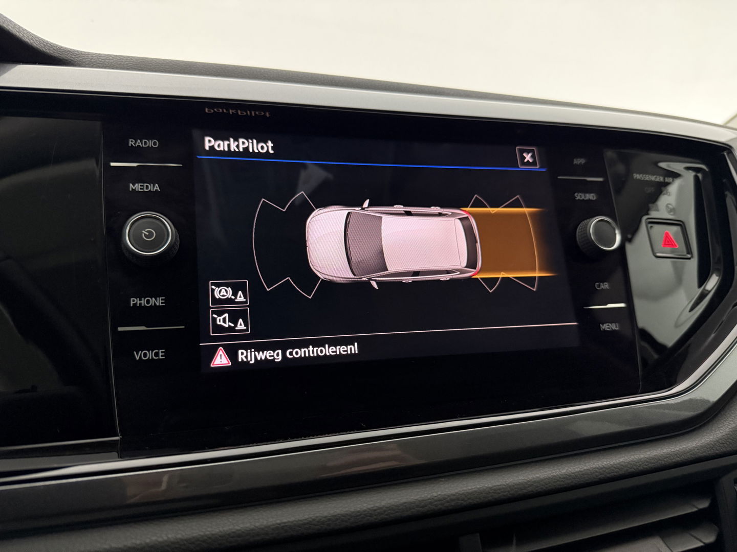 Volkswagen Polo 1.0 TSI Highline | Carplay | Stoelverw. | Parkeersens. | Clima | LED