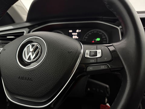 Volkswagen Polo 1.0 TSI Highline | Carplay | Stoelverw. | Parkeersens. | Clima | LED