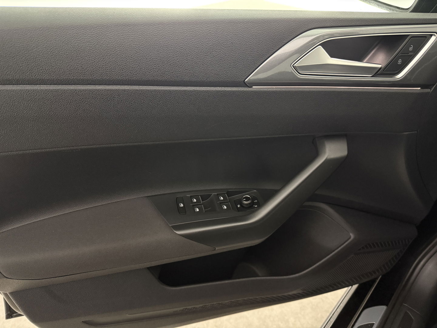 Volkswagen Polo 1.0 TSI Highline | Carplay | Stoelverw. | Parkeersens. | Clima | LED