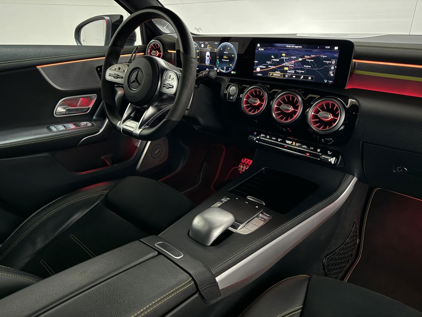 Mercedes-Benz A-Klasse 250 4MATIC AMG Edition 1 Sfeer Memory Carplay