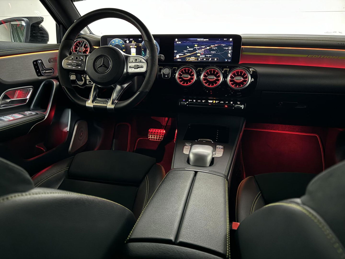 Mercedes-Benz A-Klasse 250 4MATIC AMG Edition 1 Sfeer Memory Carplay