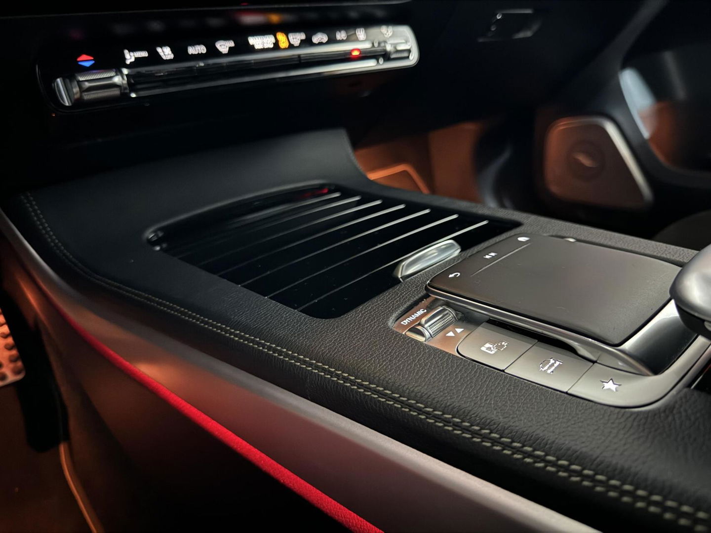 Mercedes-Benz A-Klasse 250 4MATIC AMG Edition 1 Sfeer Memory Carplay