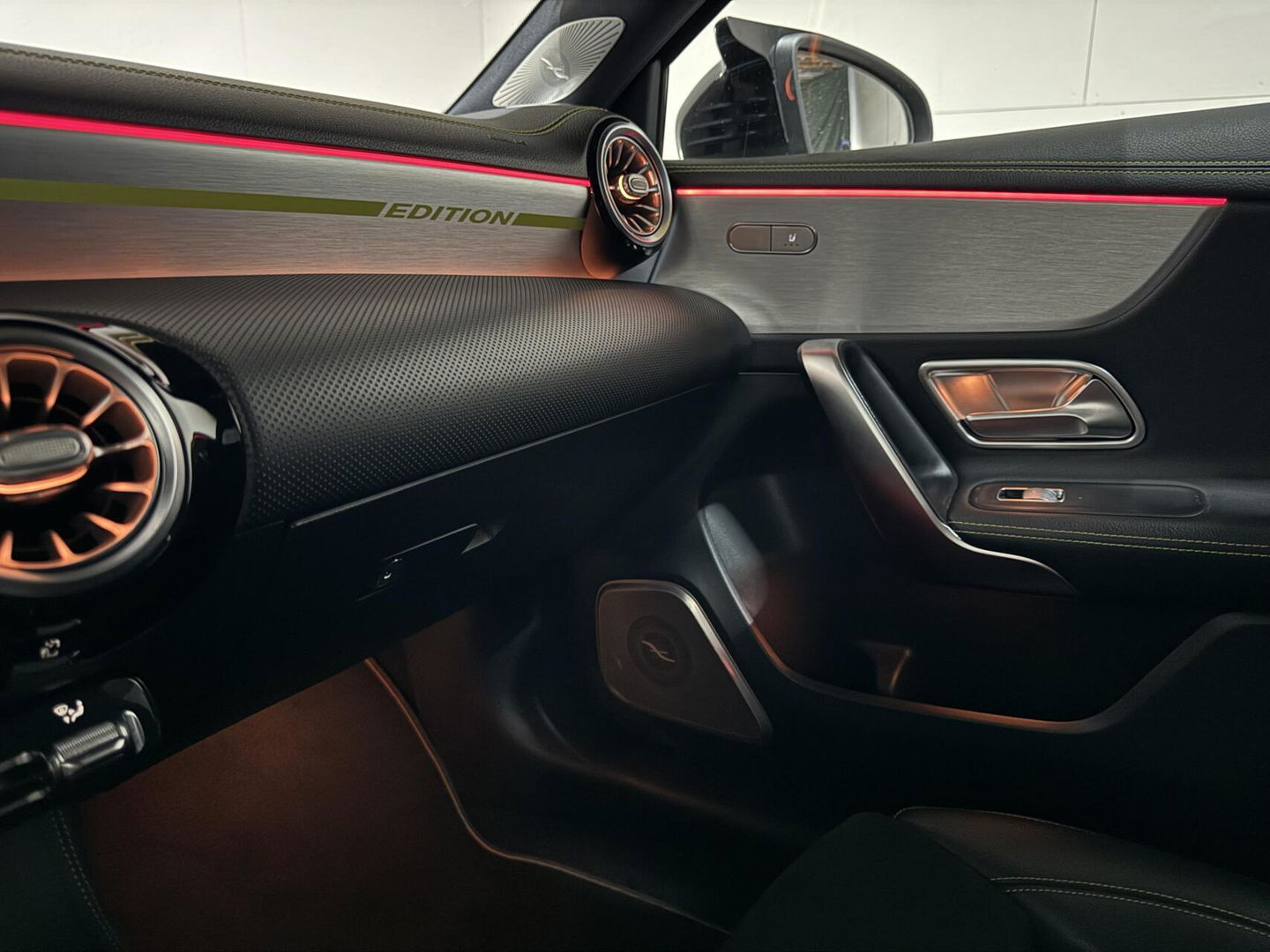 Mercedes-Benz A-Klasse 250 4MATIC AMG Edition 1 Sfeer Memory Carplay