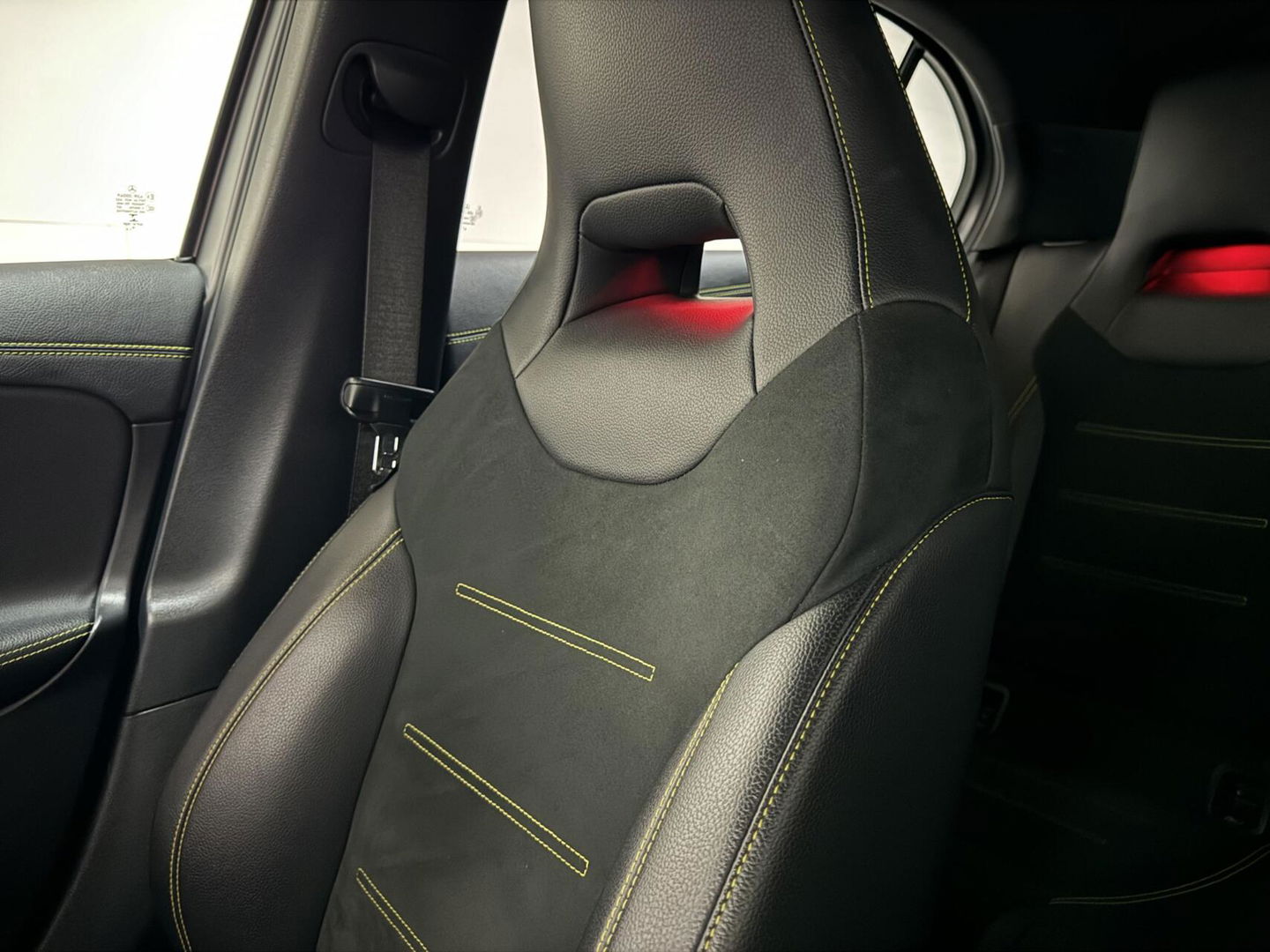 Mercedes-Benz A-Klasse 250 4MATIC AMG Edition 1 Sfeer Memory Carplay