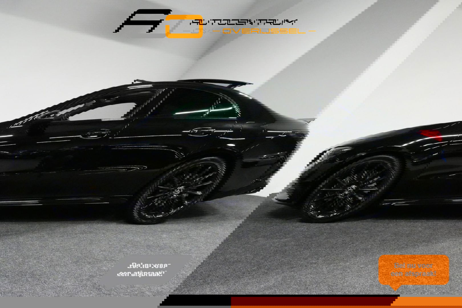 Mercedes-Benz CLA 220 AMG Line / CLA45 AMG Diffuser / Panamericana Grille / Panoramadak / Sfeerverlichting / Stoelverwarming / LED High Performance / 19'' LMV / Augmented Reality Video / Navigatie / Widescreen / Lane Assist