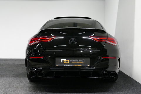 Mercedes-Benz CLA 220 AMG Line / CLA45 AMG Diffuser / Panamericana Grille / Panoramadak / Sfeerverlichting / Stoelverwarming / LED High Performance / 19'' LMV / Augmented Reality Video / Navigatie / Widescreen / Lane Assist