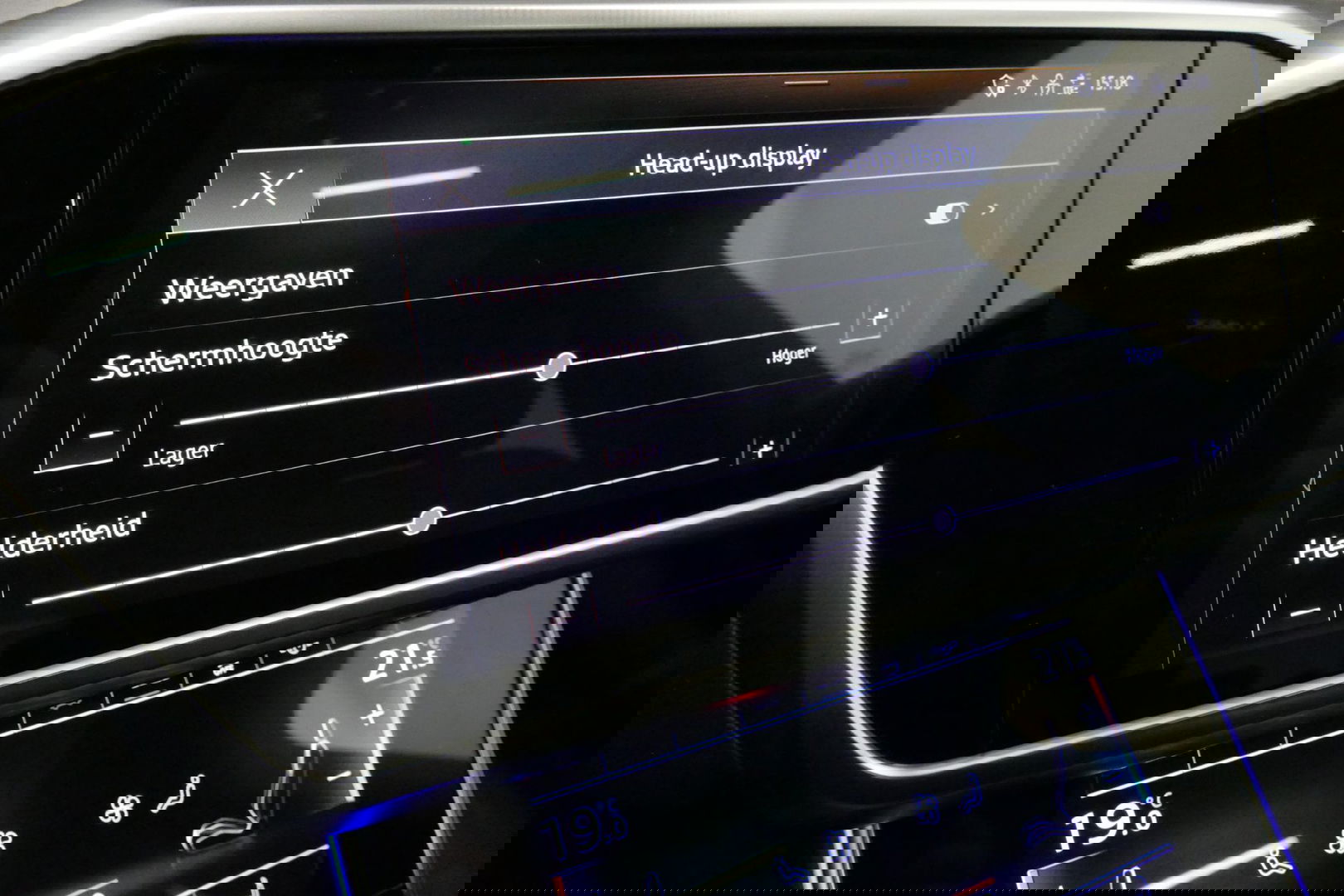 Audi A6 Avant 55 TFSI e quattro Competition / S6 Diffuser / Maxton Design Bodykit V.2 / Panoramadak / HD Matrix LED / Elektr. verstelbare voorstoelen + memory / HUD / Elektr. wegklapbare trekhaak / Apple Carplay - Android Auto / Stoelverwarming / Adaptive Cruise 