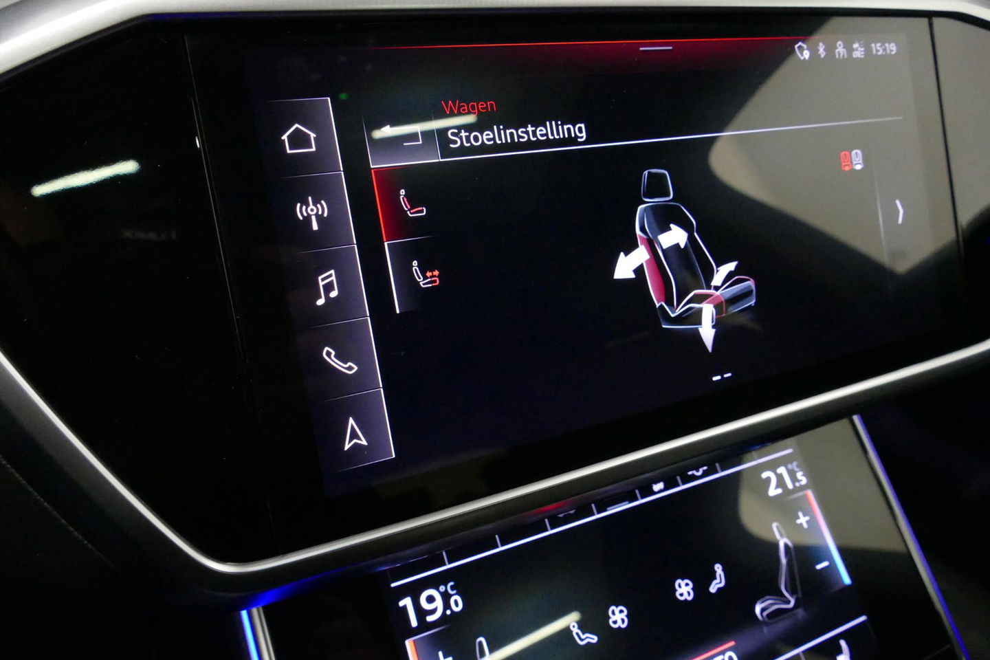 Audi A6 Avant 55 TFSI e quattro Competition / S6 Diffuser / Maxton Design Bodykit V.2 / Panoramadak / HD Matrix LED / Elektr. verstelbare voorstoelen + memory / HUD / Elektr. wegklapbare trekhaak / Apple Carplay - Android Auto / Stoelverwarming / Adaptive Cruise 