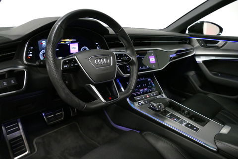Audi A6 Avant 55 TFSI e quattro Competition / S6 Diffuser / Maxton Design Bodykit V.2 / Panoramadak / HD Matrix LED / Elektr. verstelbare voorstoelen + memory / HUD / Elektr. wegklapbare trekhaak / Apple Carplay - Android Auto / Stoelverwarming / Adaptive Cruise 