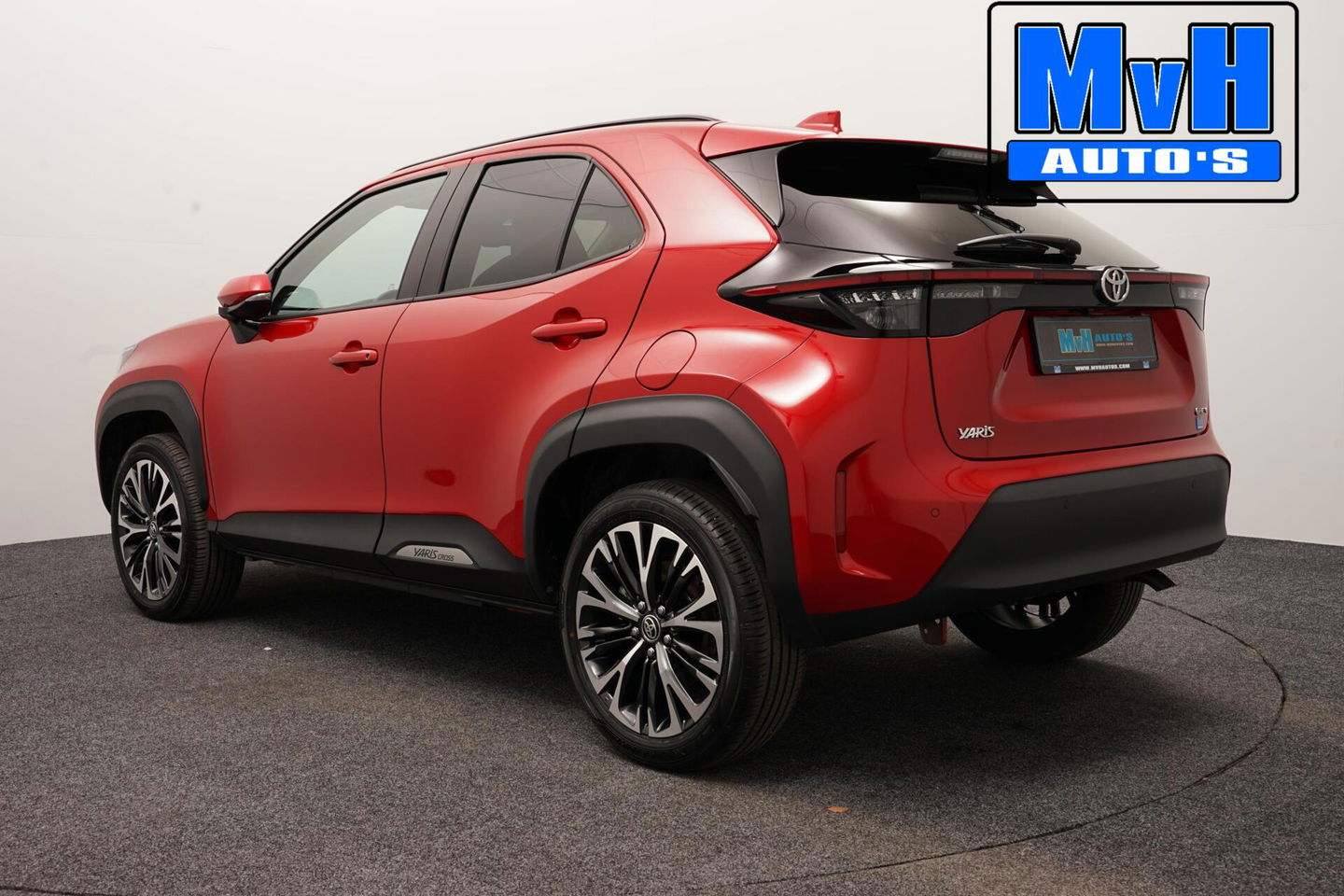 Toyota Yaris Cross 1.5 Hybrid 130 Executive|STUUR/STOELVERW.