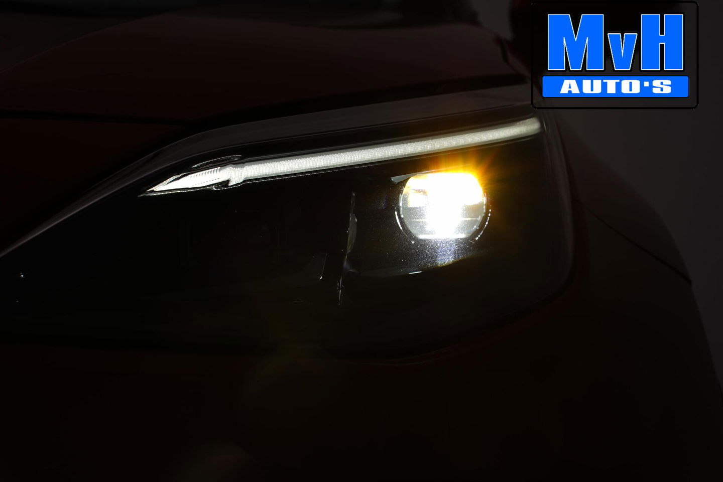 Toyota Yaris Cross 1.5 Hybrid 130 Executive|STUUR/STOELVERW.