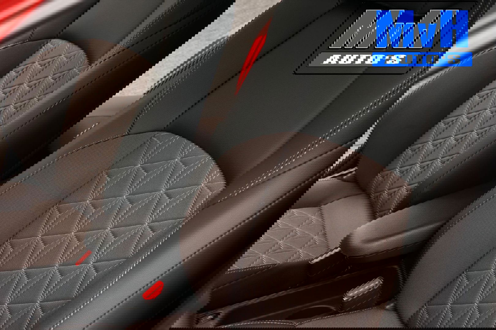 Toyota Yaris Cross 1.5 Hybrid 130 Executive|STUUR/STOELVERW.