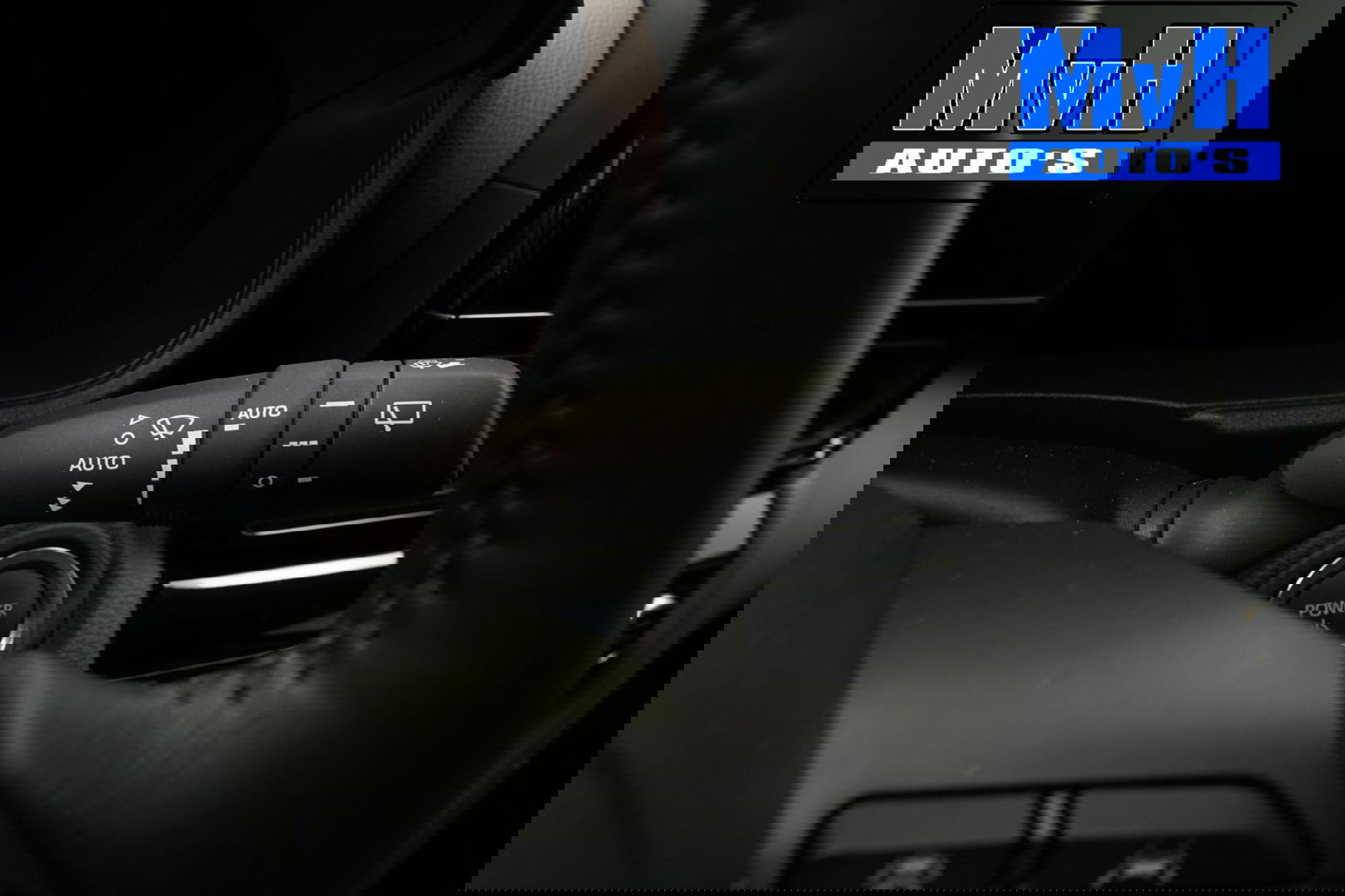 Toyota Yaris Cross 1.5 Hybrid 130 Executive|STUUR/STOELVERW.