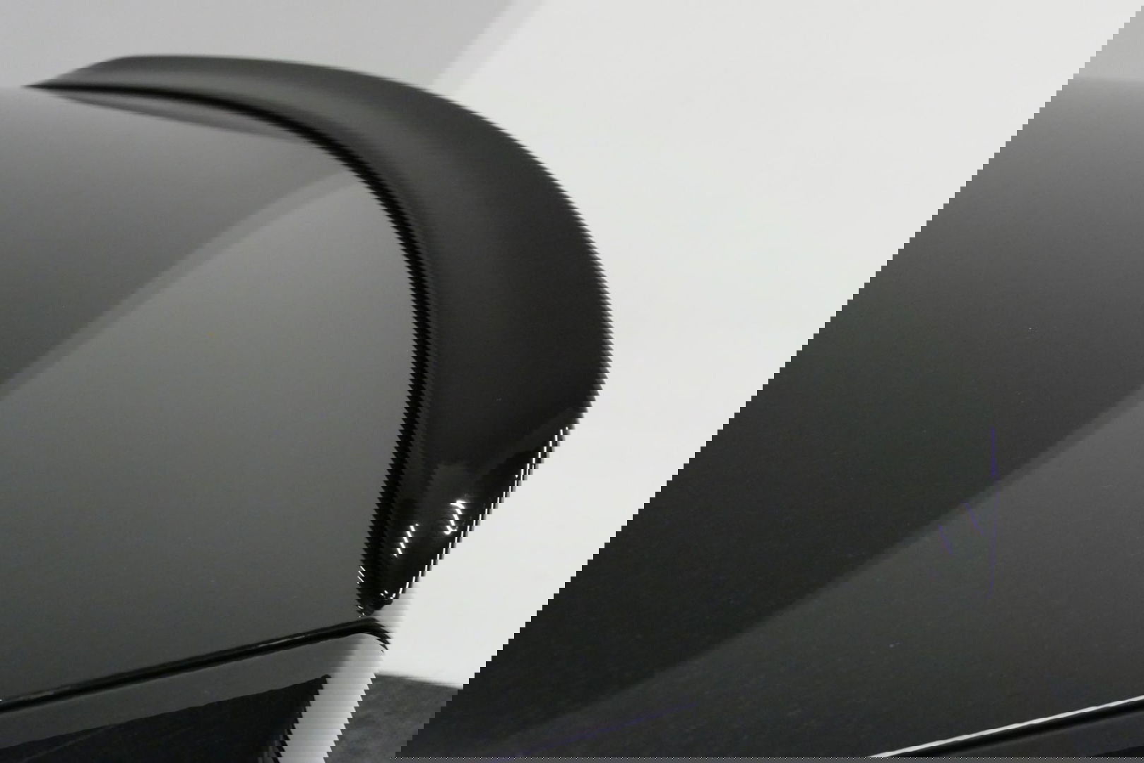 Mercedes-Benz E-Klasse 300 e AMG Line / E63s AMG Diffuser / Panamericana Grille / Panoramadak / Elektr. verstelbare voorstoelen + memory / Burmester Surround Sound / Ambienteverlichting / Apple Carplay - Android Auto / Maxton Design Frontlip / Rondomzichtcamera / Stoelverwarmin