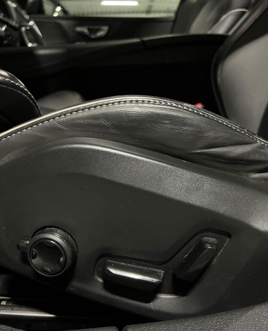 Volvo V60 2.0 T6 Recharge AWD R-Design Pano Harman/kardon