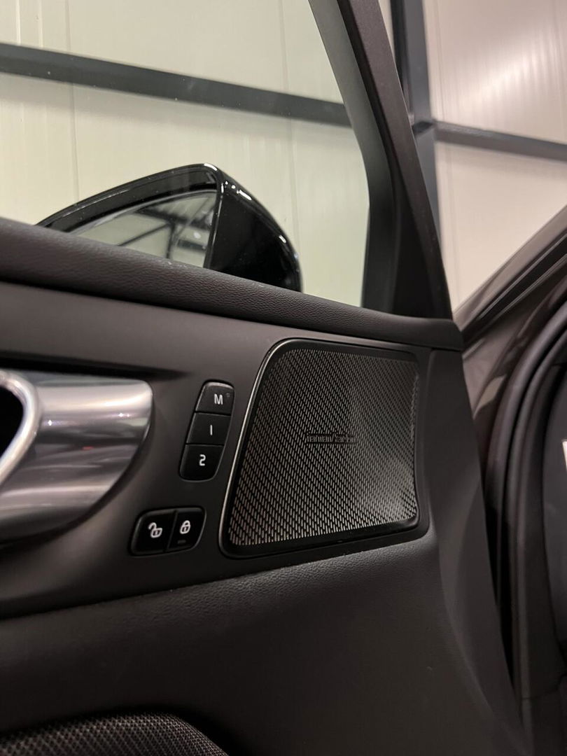 Volvo V60 2.0 T6 Recharge AWD R-Design Pano Harman/kardon