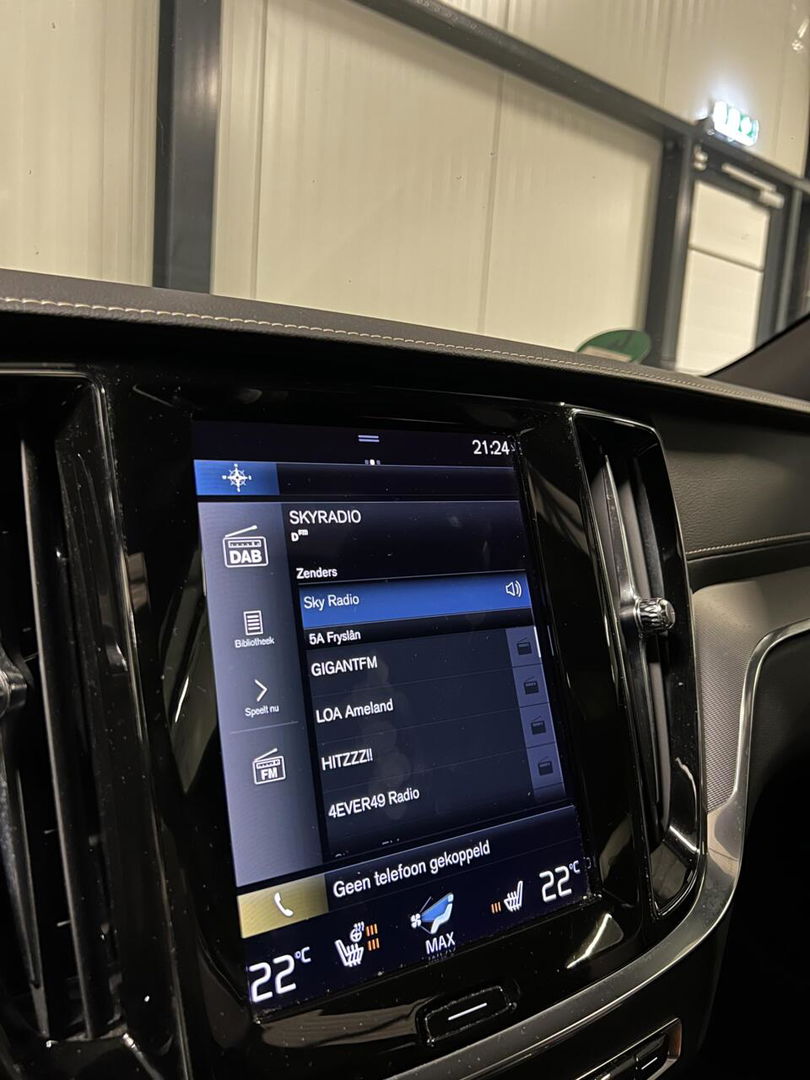 Volvo V60 2.0 T6 Recharge AWD R-Design Pano Harman/kardon