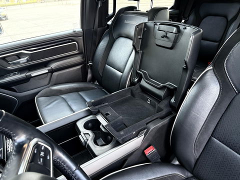 Dodge Ram Pick-Up 1500 5.7 V8 4x4 Crew Cab Laramie | MOOIE UITVOERING | LAGE KM