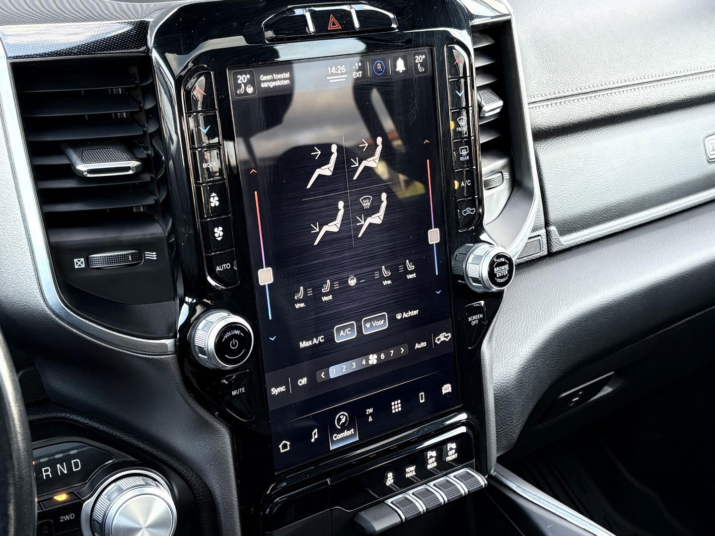 Dodge Ram Pick-Up 1500 5.7 V8 4x4 Crew Cab Laramie | MOOIE UITVOERING | LAGE KM