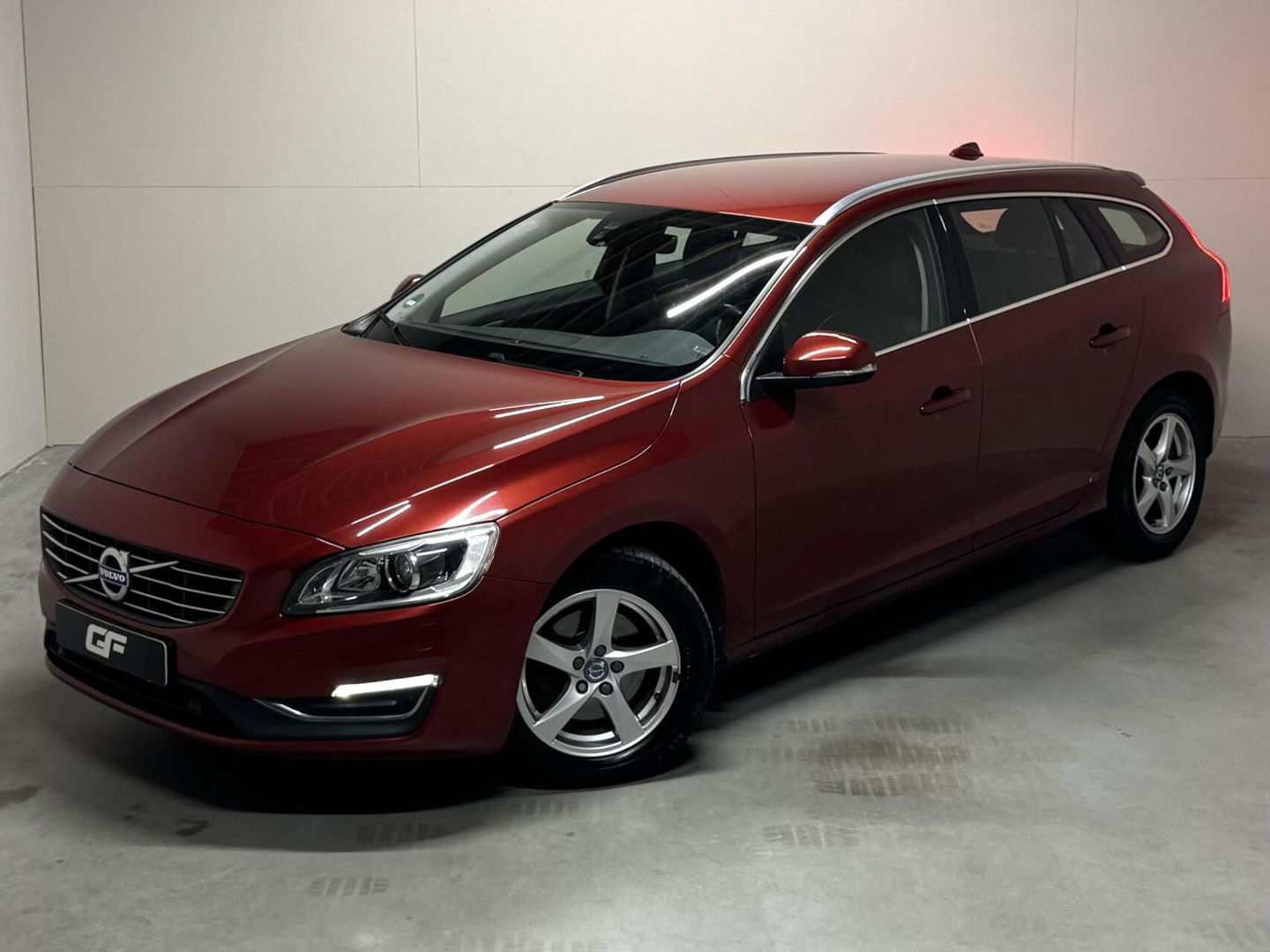 Volvo V60 2.0 T4 Summum Navi Leer Camera Memory Trekh.