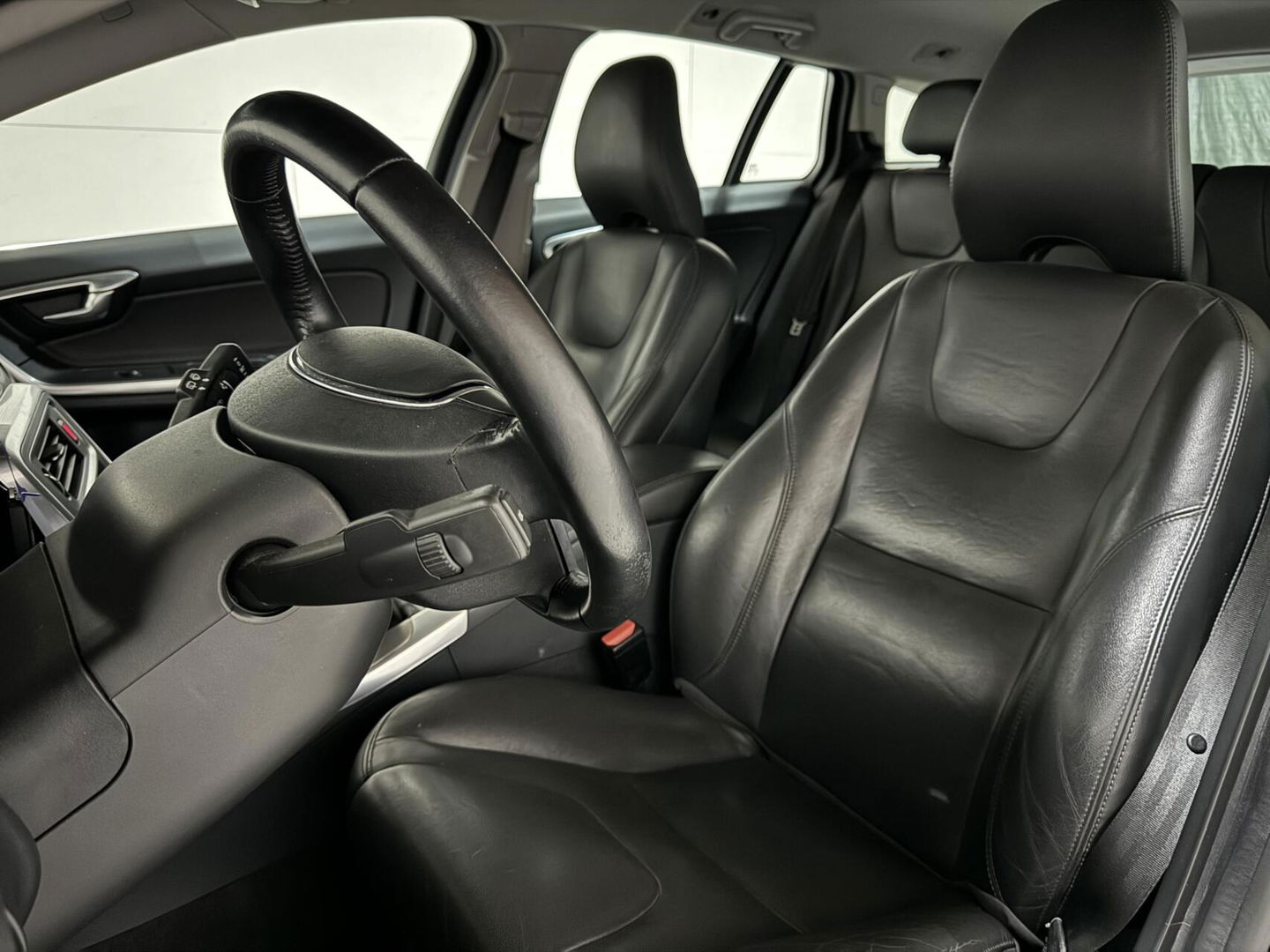 Volvo V60 2.0 T4 Summum Navi Leer Camera Memory Trekh.