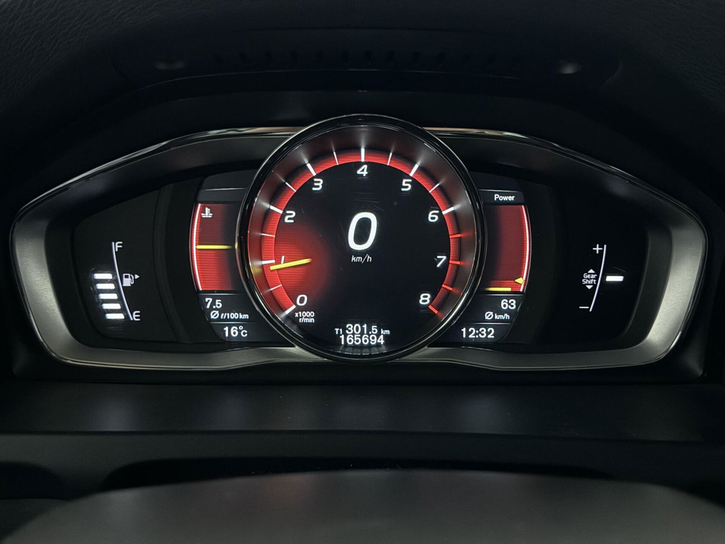 Volvo V60 2.0 T4 Summum Navi Leer Camera Memory Trekh.