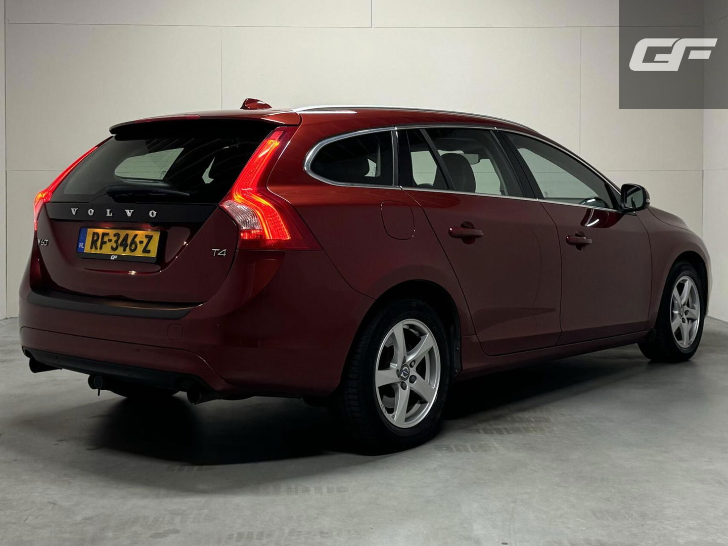 Volvo V60 2.0 T4 Summum Navi Leer Camera Memory Trekh.