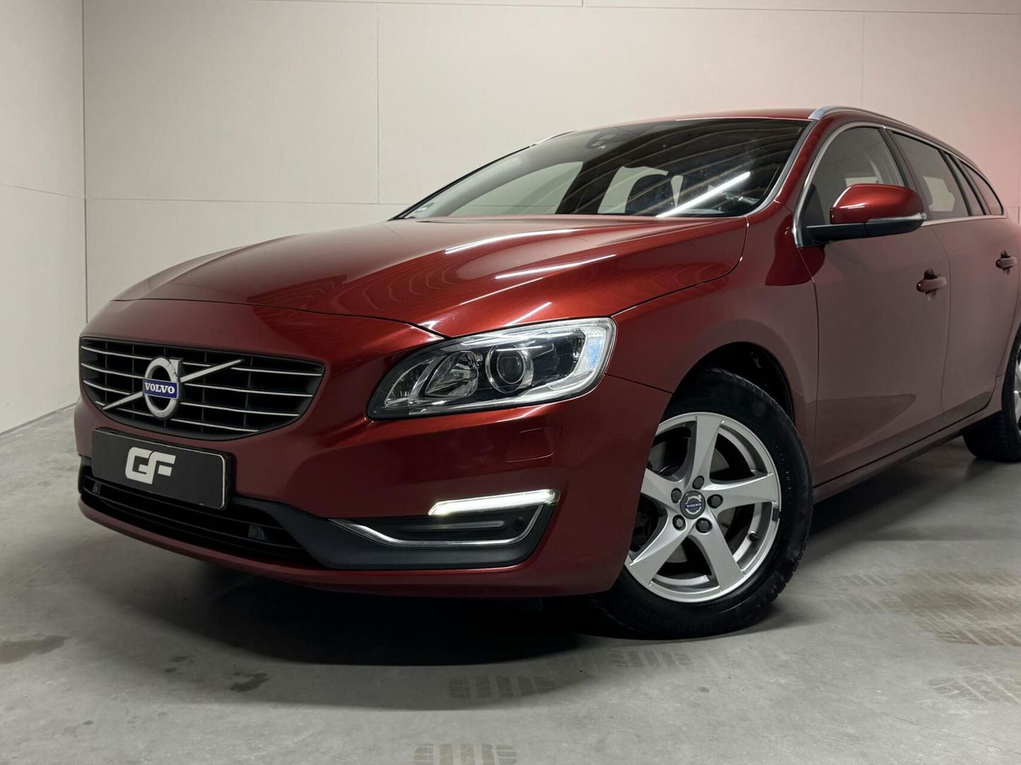 Volvo V60 2.0 T4 Summum Navi Leer Camera Memory Trekh.