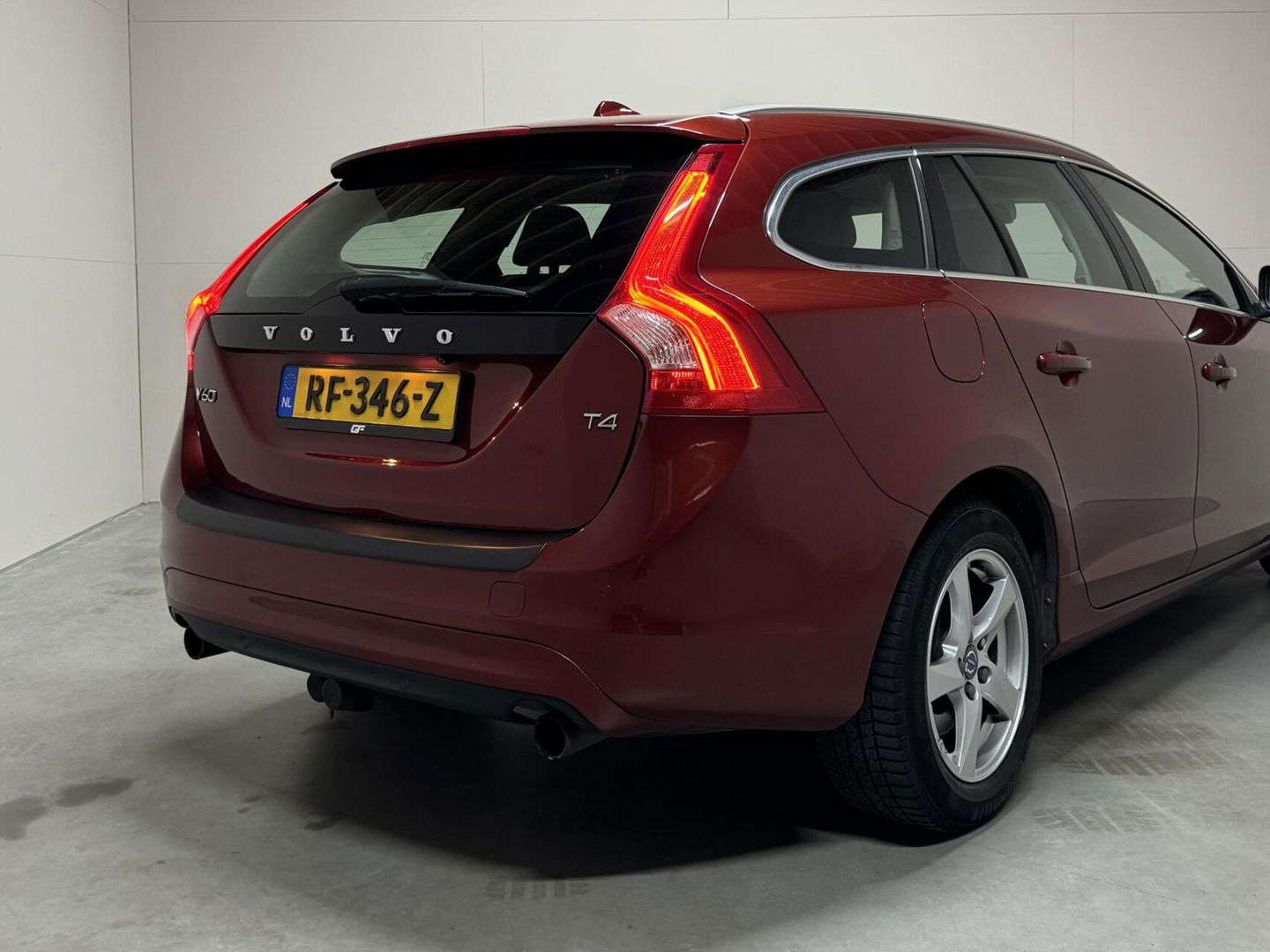 Volvo V60 2.0 T4 Summum Navi Leer Camera Memory Trekh.
