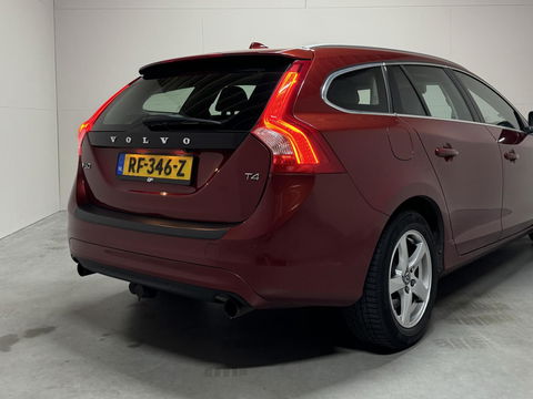 Volvo V60 2.0 T4 Summum Navi Leer Camera Memory Trekh.
