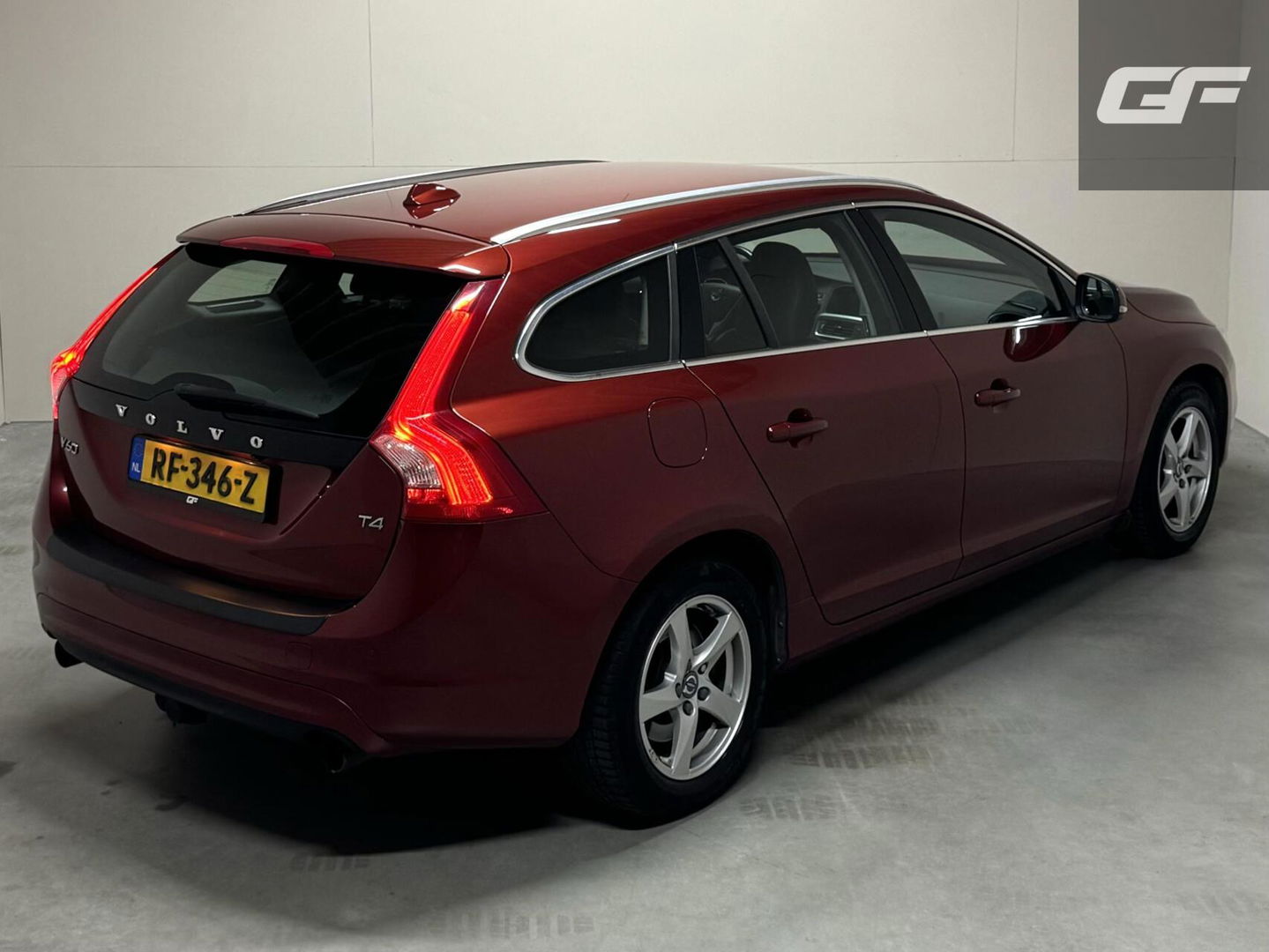 Volvo V60 2.0 T4 Summum Navi Leer Camera Memory Trekh.