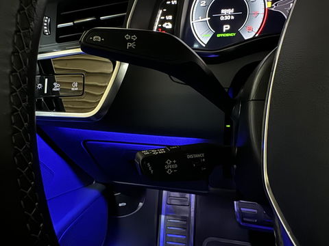 Audi A6 Avant 55 TFSI e Quattro Competition S-Line Black Edition