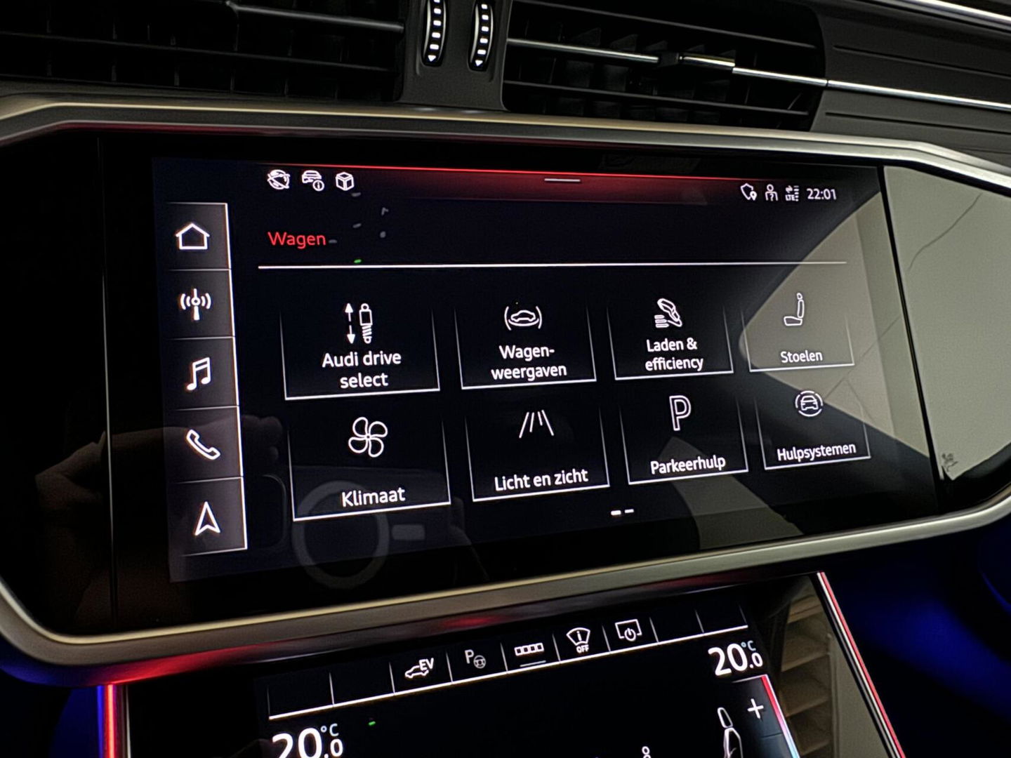 Audi A6 Avant 55 TFSI e Quattro Competition S-Line Black Edition