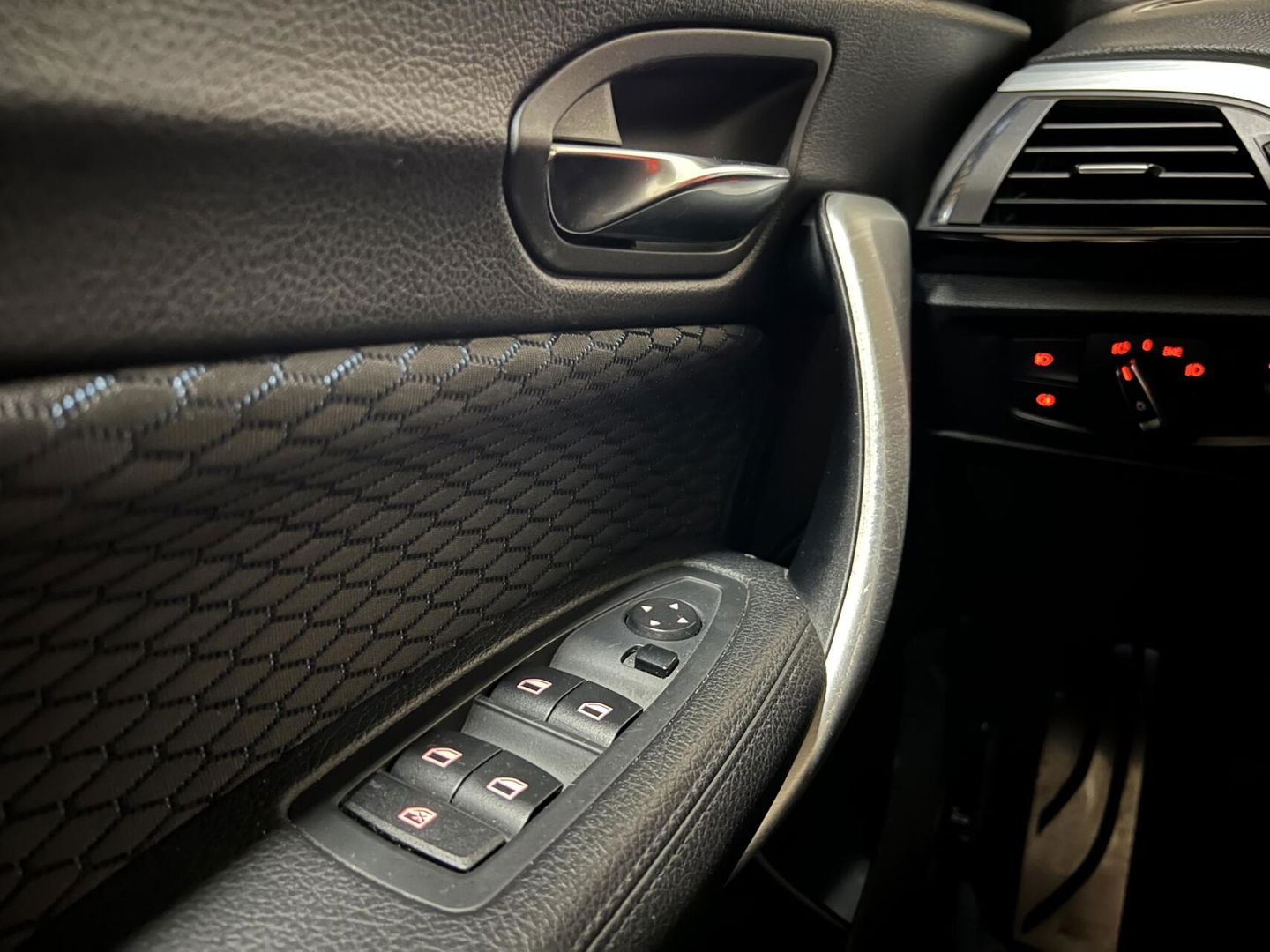 BMW 1 Serie 116i M-Sport Navi Cruise PDC 19'' NAP